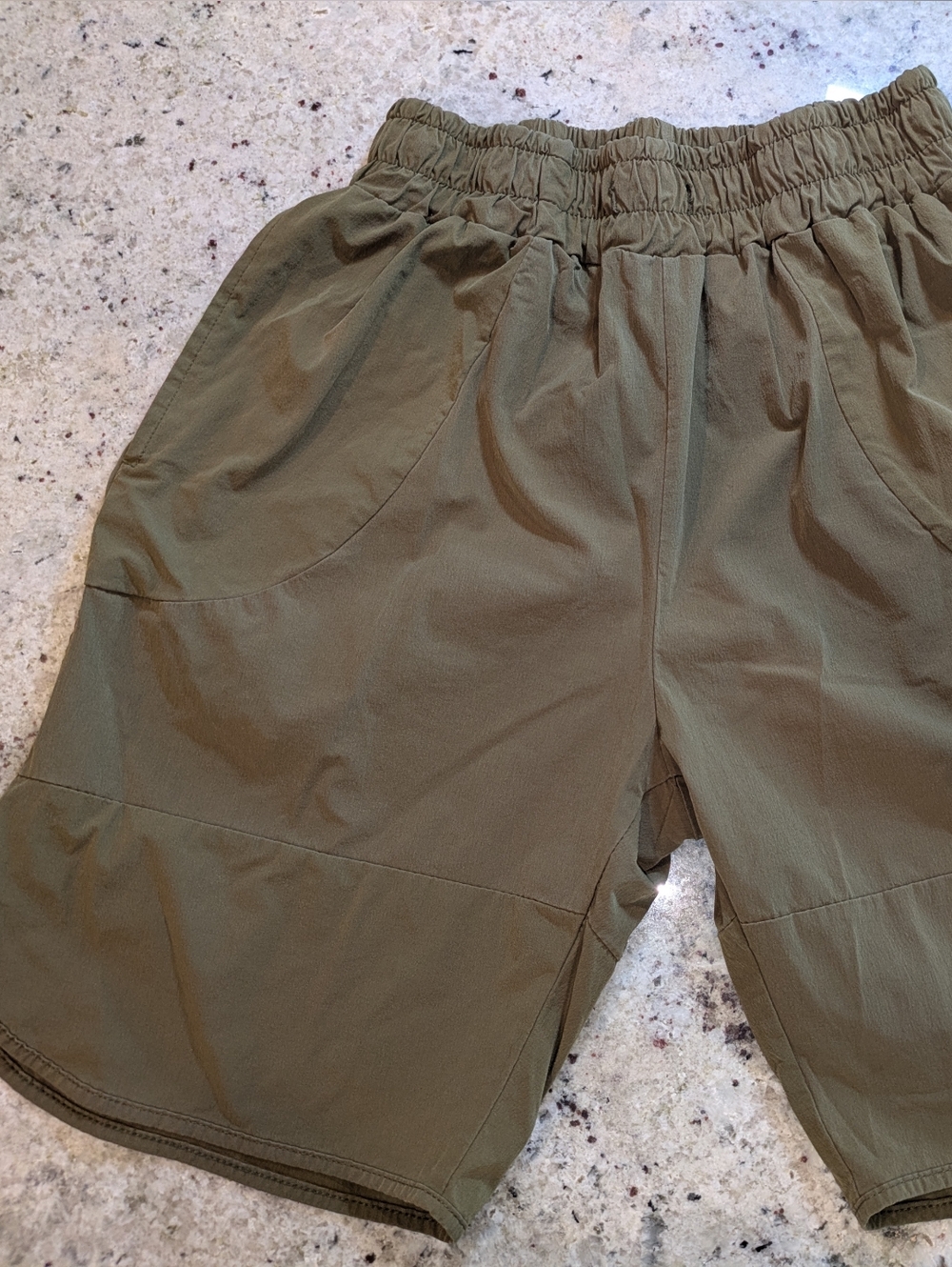 Athletic Shorts Womens Medium Olive Green Lightweight Running Gym Casual